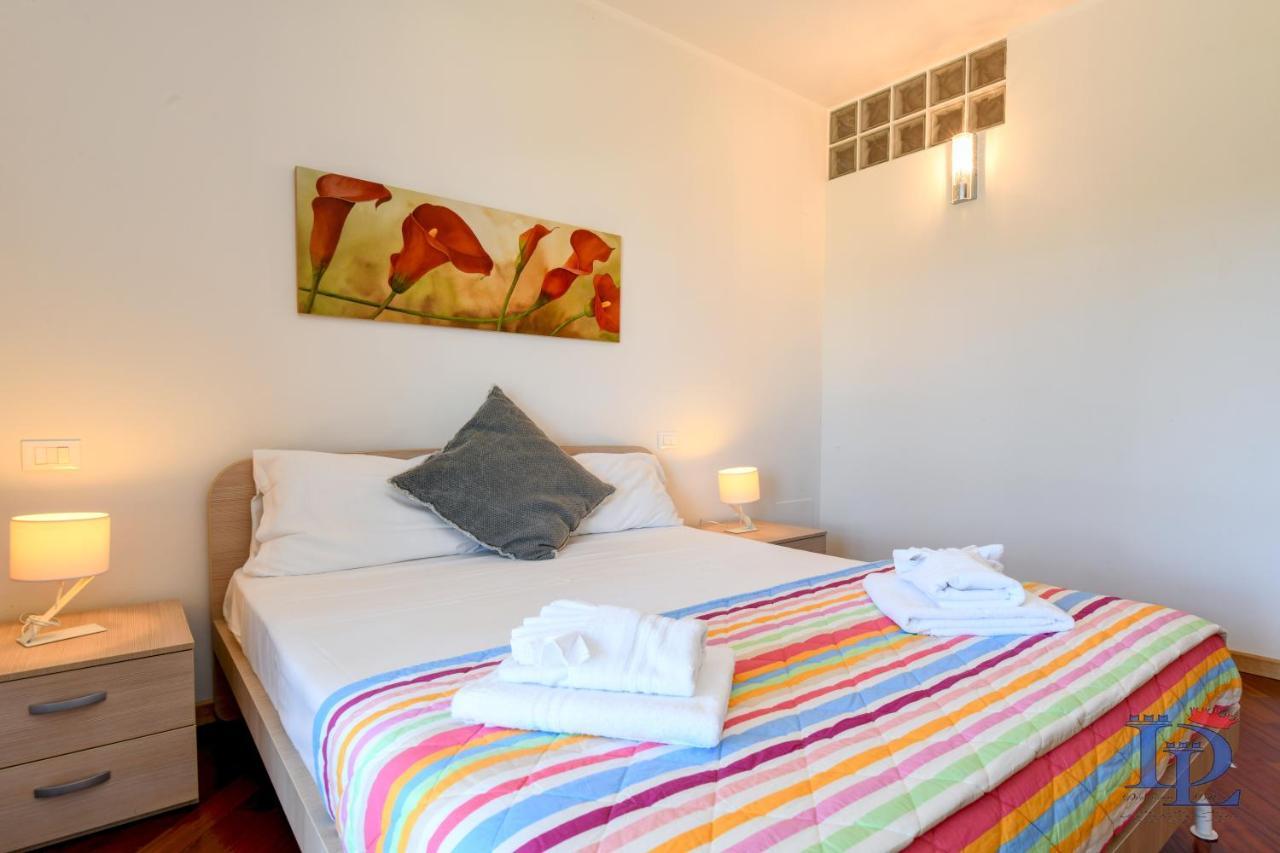 Desenzanoloft Official Partner Marriott Homes & Villas -Butterfly And 5 Pools Family Apartment デセンツァーノ・デル・ガルダ エクステリア 写真