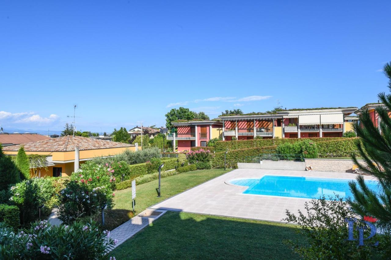 Desenzanoloft Official Partner Marriott Homes & Villas -Butterfly And 5 Pools Family Apartment デセンツァーノ・デル・ガルダ エクステリア 写真