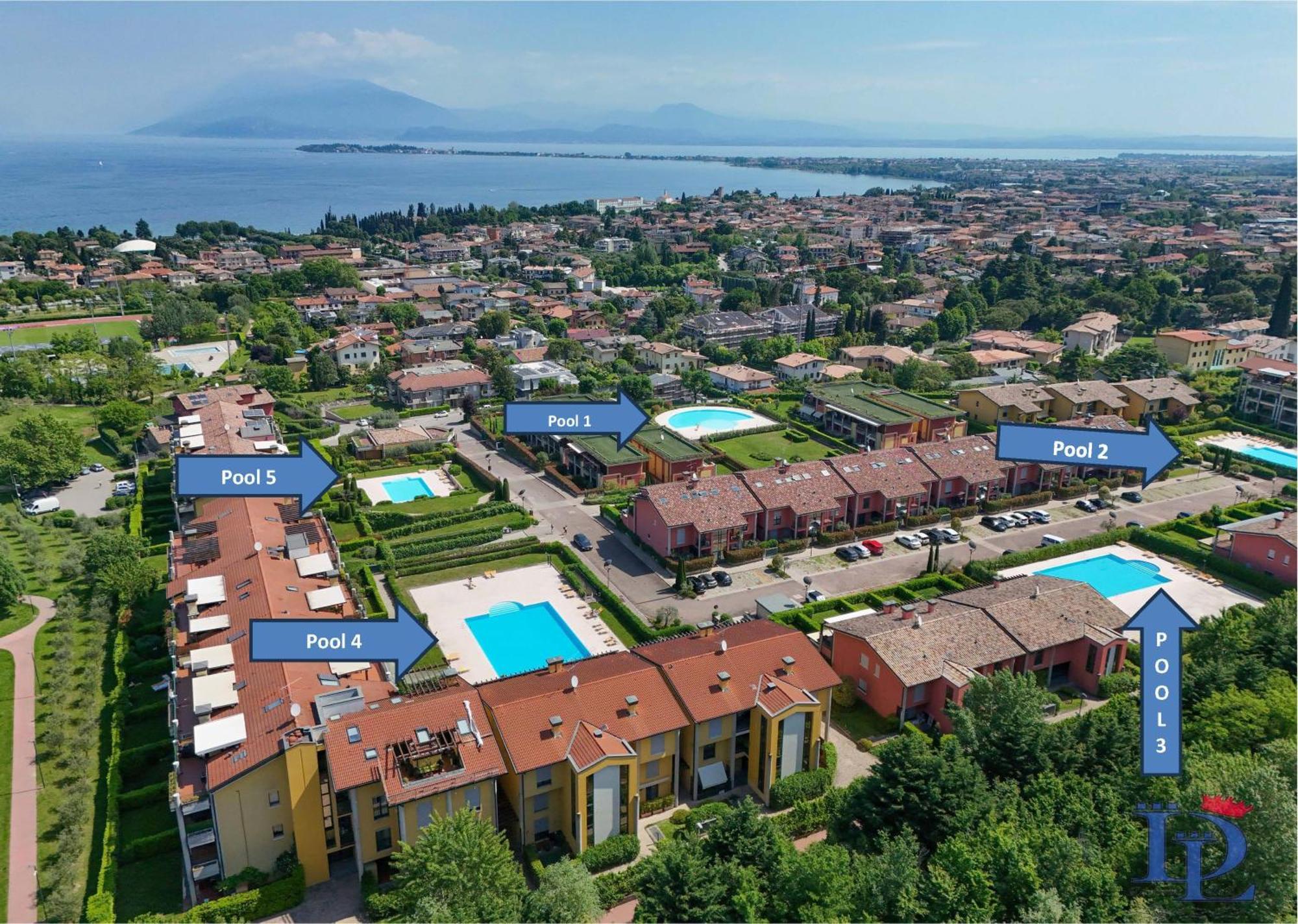 Desenzanoloft Official Partner Marriott Homes & Villas -Butterfly And 5 Pools Family Apartment デセンツァーノ・デル・ガルダ エクステリア 写真